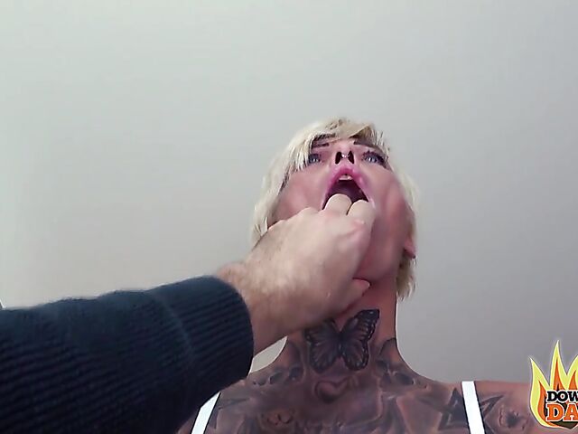 Trashy tattooed MILF Vicky Hunt gets rammed