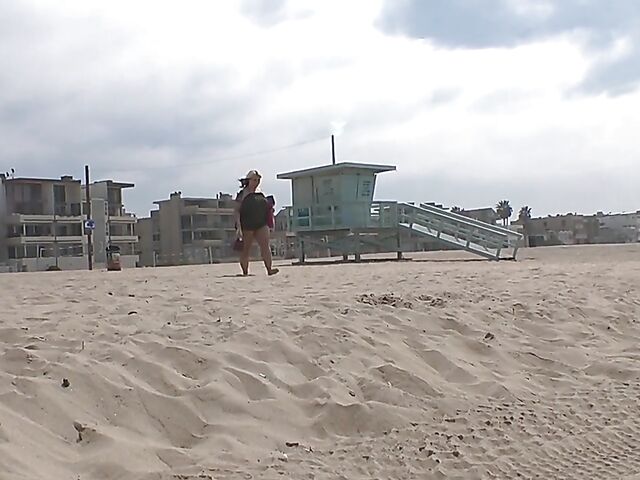 Chubby bikini mom with fat tits Porsche Dali gets picked up at the beach