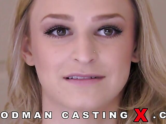 Cute Emma Hix's anal pounding with Pierre Woodman