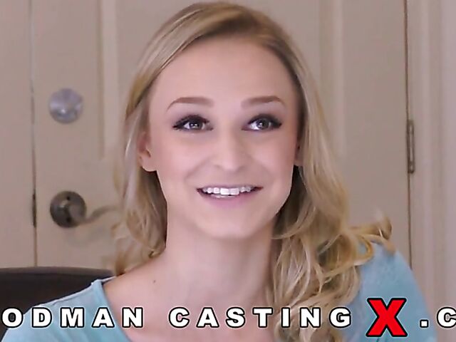 Cute Emma Hix's anal pounding with Pierre Woodman