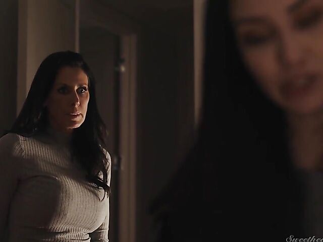 Reagan Foxx & Jade Baker - Lesbian milf teen love in the evening