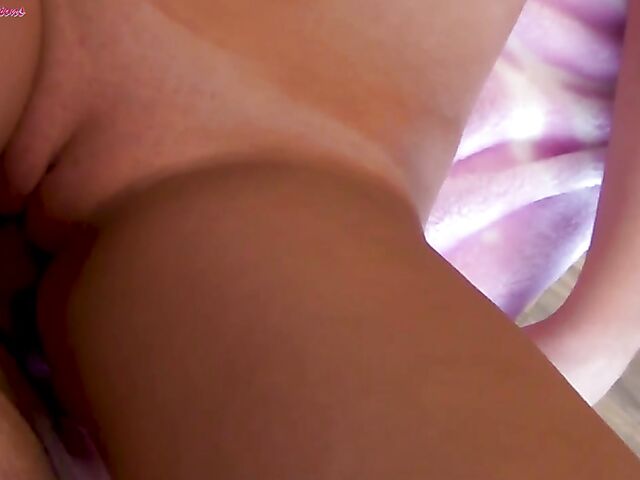 Teen first threesome on cam with lovely UK girl Jessica