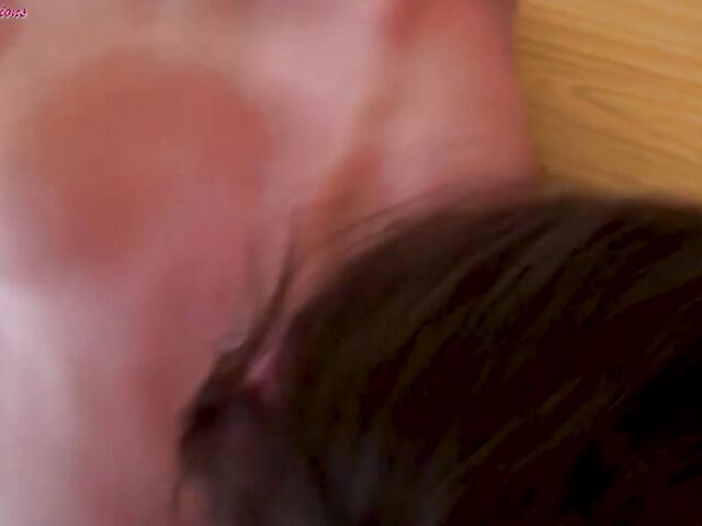 Teen first threesome on cam with lovely UK girl Jessica