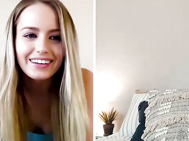 Scarlett Sage and Kristen Scott have a good time fingering together