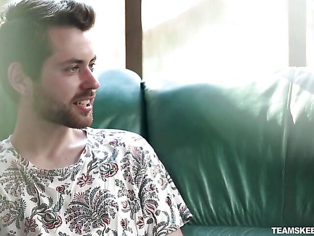 Sensual outdoor threesome in the shadow with slim asian babe Katana