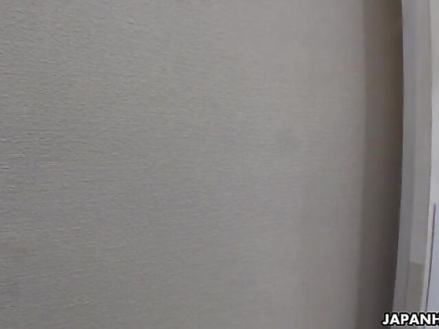 Rei Mizuna - Japanese gyno chair masturbation