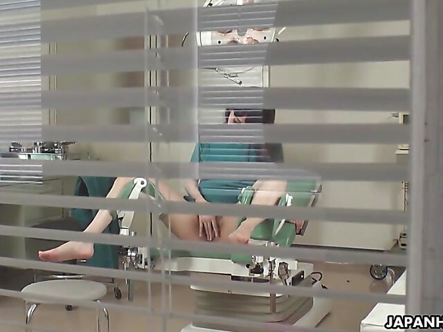 Rei Mizuna - Japanese gyno chair masturbation