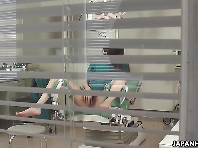 Rei Mizuna - Japanese gyno chair masturbation