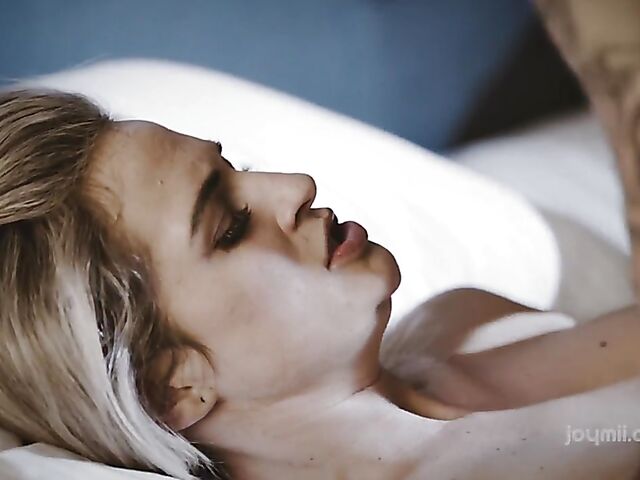 Bedtime hot sex in black stockings with seductive Nicole Vice