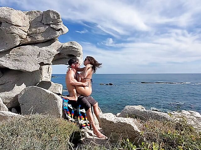 Kissa Sins and Johnny Sins beach sex on vacation