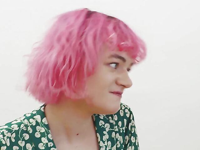 Hairy masturbation with pink-haired Australian girl Dodi