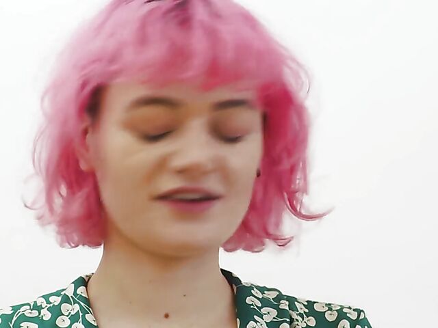 Hairy masturbation with pink-haired Australian girl Dodi