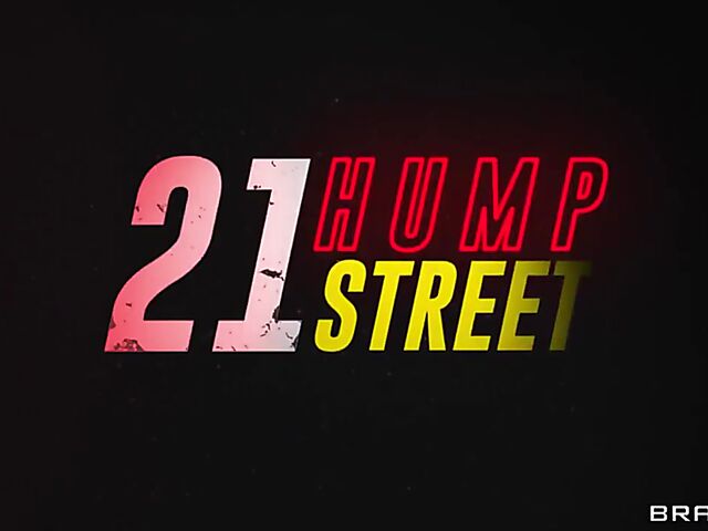 Undercover policeman Danny Mountain gets seduced by college slut Kennedy Leigh