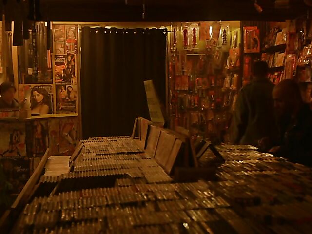 Explicit mainstream movie sex scenes