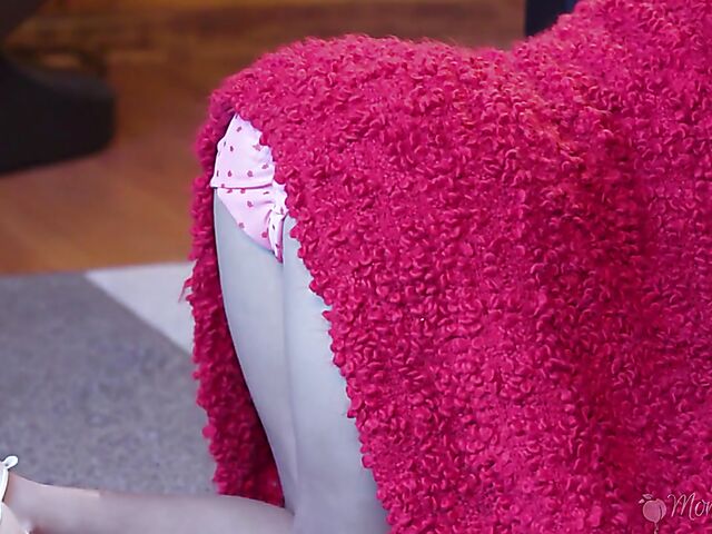 Sarah Vandella lesbian three-way with young Gianna Dior and Kyler Quinn