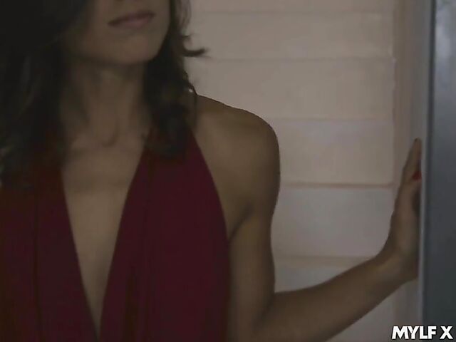 Oiled massage sex with tiny MILF Sicilia