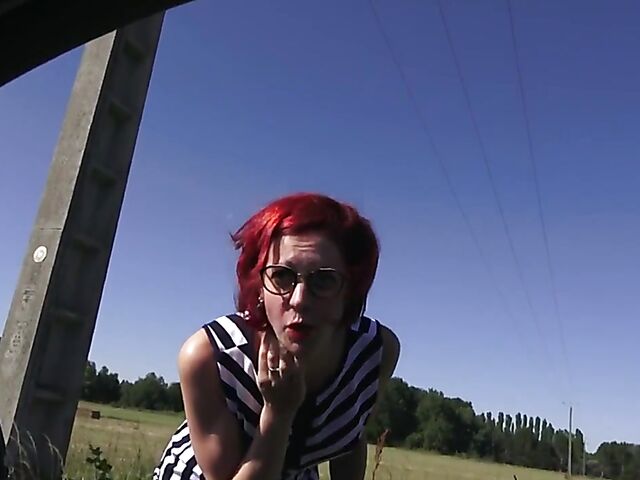 Redhead MILF hitchhiker Flora Milano is ready for anal