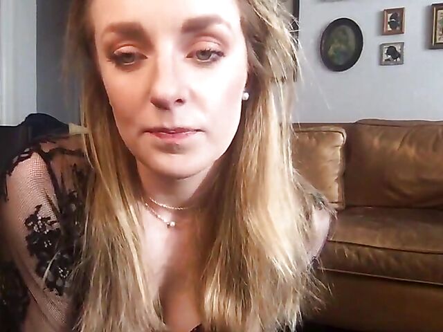 Kate Kennedy's webcam masturbation session from home in lockdown