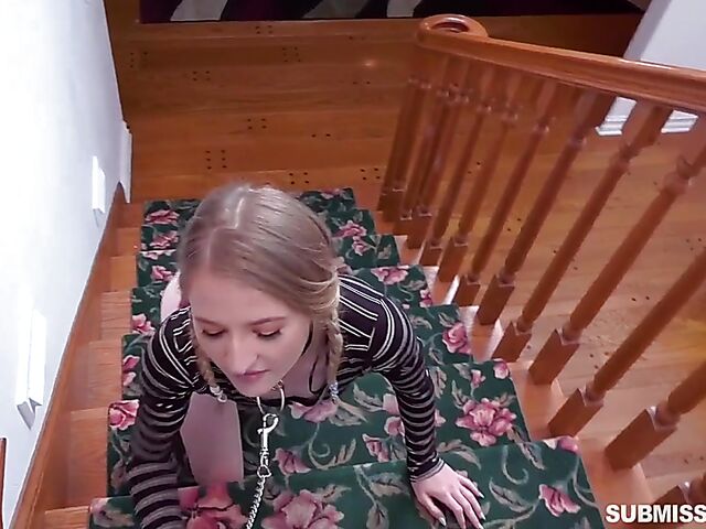 Submissive teen Lolli Lane gets railed on a leash