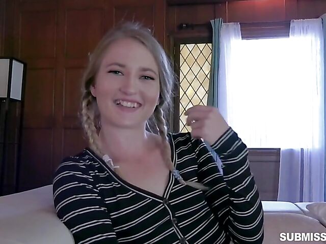 Submissive teen Lolli Lane gets railed on a leash