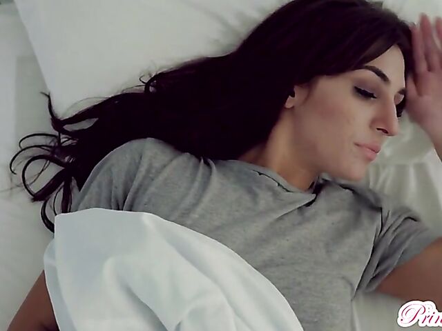 Cum in pussy in the morning with Dana Wolf