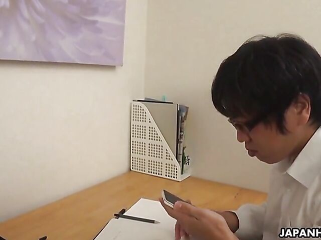 Uncensored Japanese threesome with cute Maki Takei