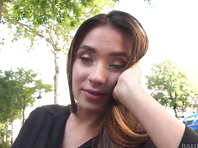 Liya Silver and Manuel Ferrara's fuck date in Paris