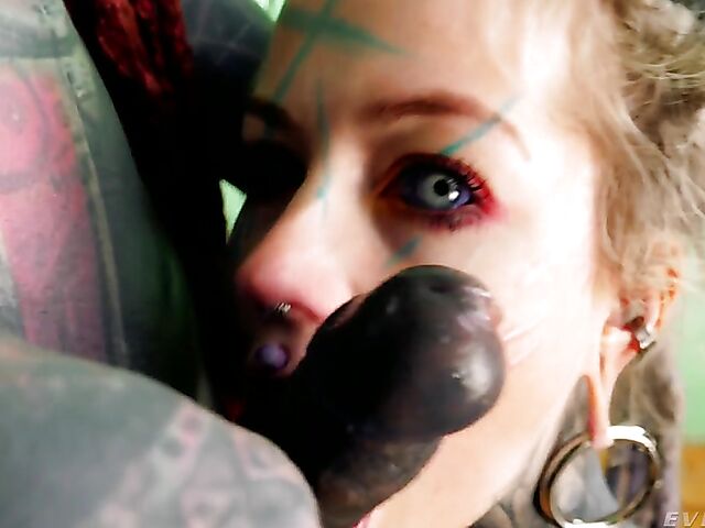 Completely tattooed anal lovers Anuskatzz and LilyLu