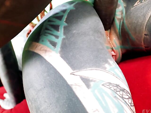 Completely tattooed anal lovers Anuskatzz and LilyLu