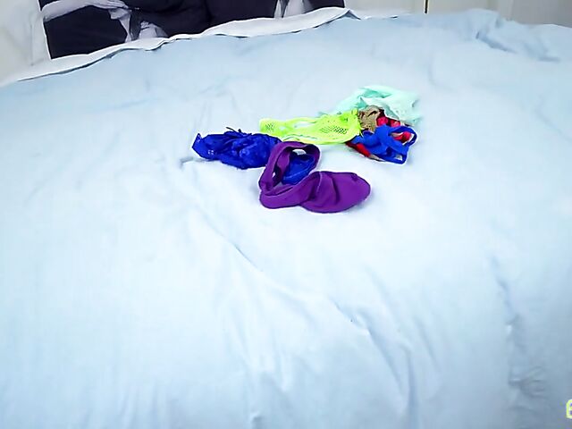 Busty latina stepsis Gabriela Lopez gets banged POV