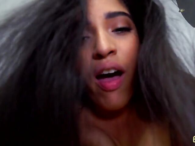 Busty latina stepsis Gabriela Lopez gets banged POV