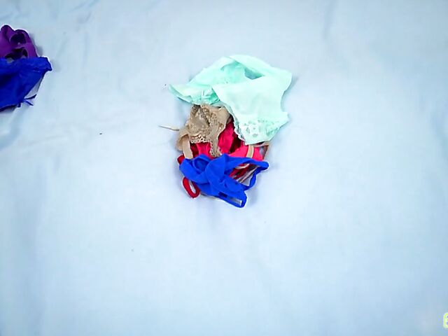 Busty latina stepsis Gabriela Lopez gets banged POV