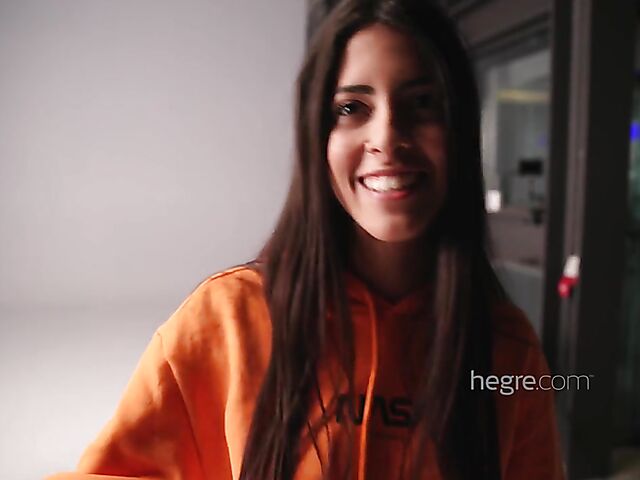 Skinny latina Clau posing nude for the first time