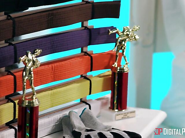 Hard sex with handcuffed latina Alina Lopez