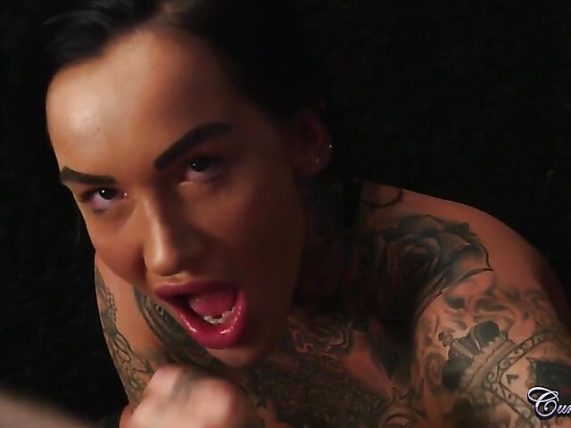 Blowjob cumshot on her knees with big titted tattoo babe Chantelle Fox