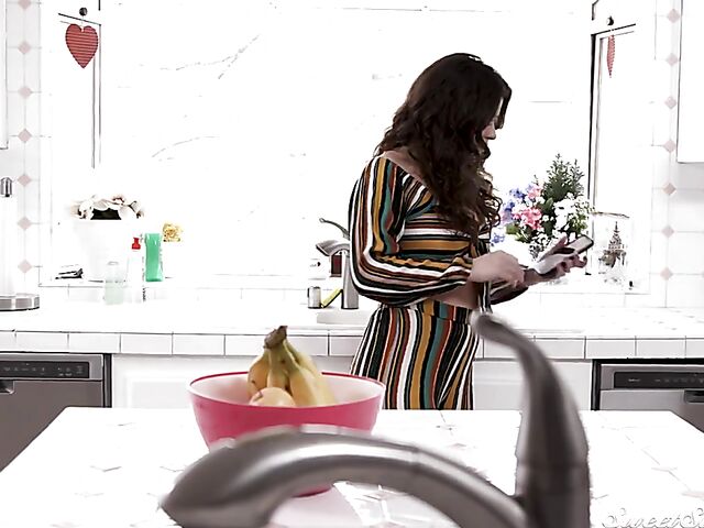 Sexy young ebony Scarlit Scandal gets cum on ass with a white guy