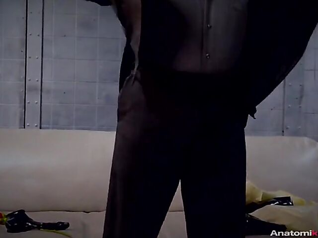 Anal latex threesome Megan Rain and Kleio Valentien