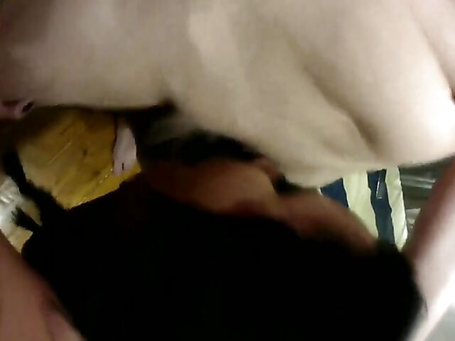 Amateur threesome with a nasty brunette slut