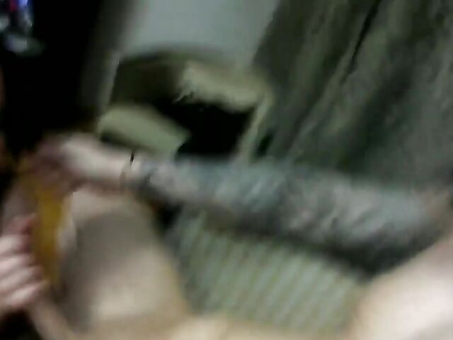 Amateur threesome with a nasty brunette slut