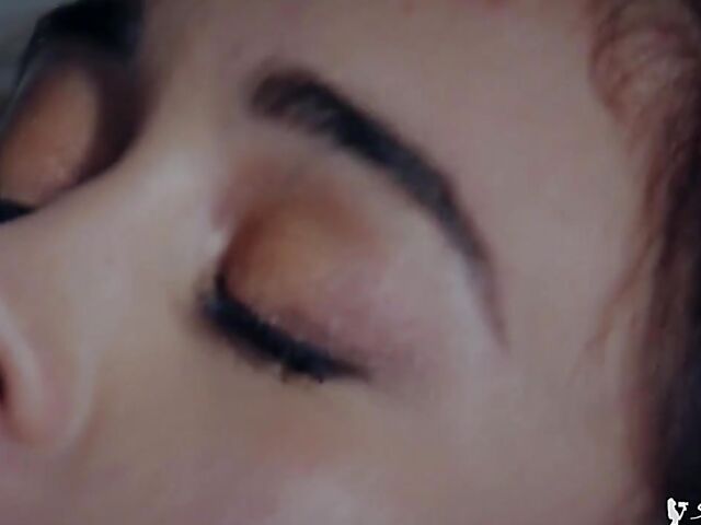 Really hot sex with horny Spanish girl Ginebra Bellucci