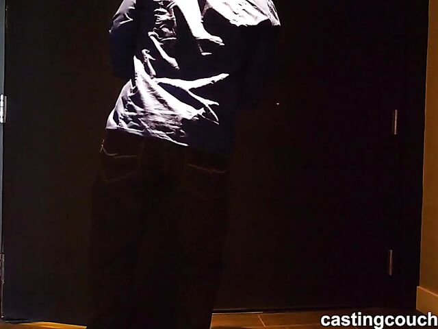 Short haired ebony casting with curly Rebel