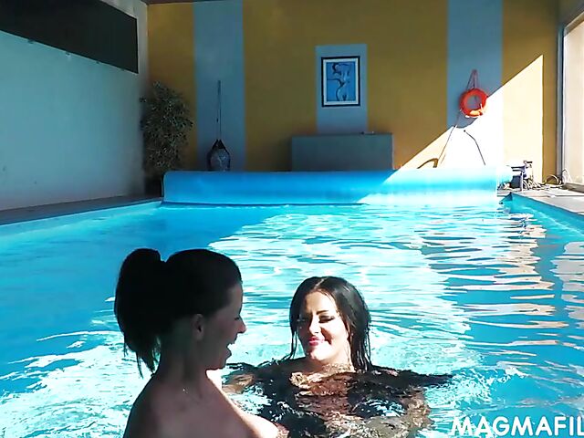 German threesome in the pool with two dirty milfs