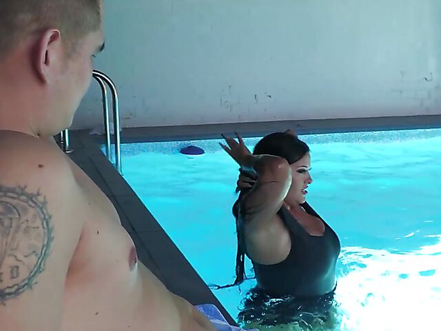German threesome in the pool with two dirty milfs