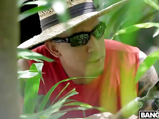 Valerie Kay flaunts her big bikini ass by the pool and fucks a lucky dude