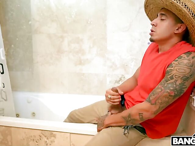 Valerie Kay flaunts her big bikini ass by the pool and fucks a lucky dude