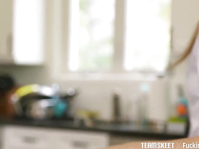 Skinny schoolgirl Riley Reid masturbates on the toilet and gets banged