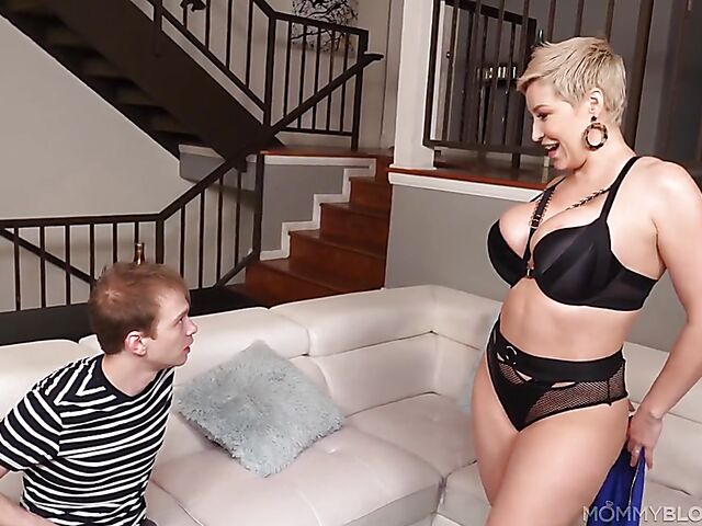 Mom sucks boy with Ryan Keely and Alex Jett