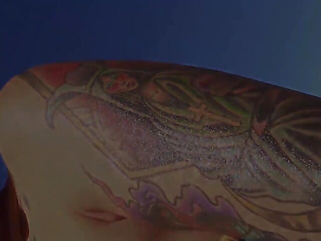 Tattoo hot threesome with shaved babes Tana Lea and Taurus Angel