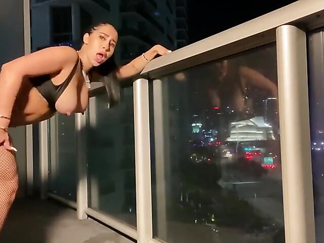 Lil D and Valeria Kay's interracial amateur sextape