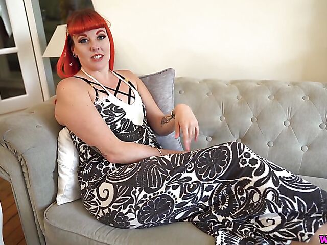 Red-haired MILF Auburn Fox and her jerk off instructions